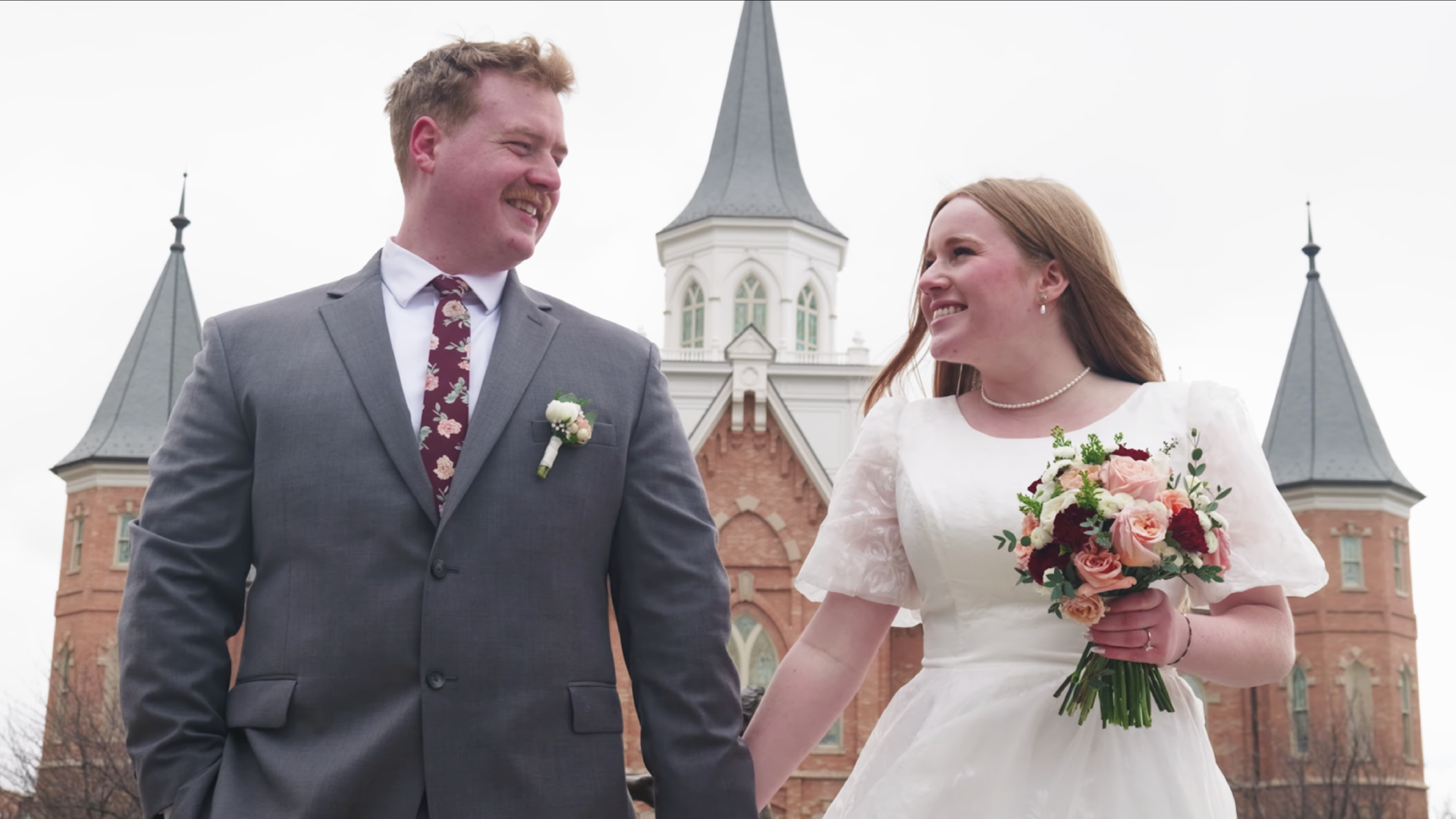 Cinematic wedding videography and stage event production clips